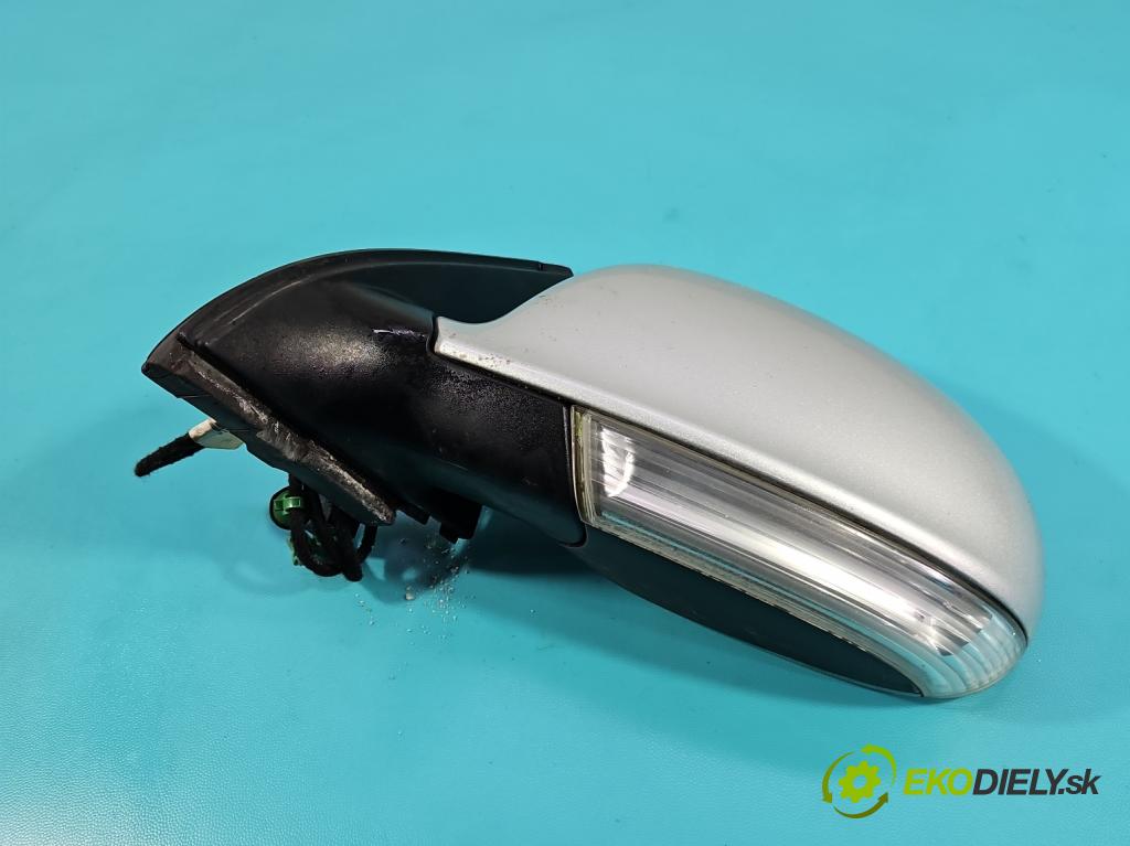 Vw Golf VI 2008-2013 1.6 tdi CAY 105 hp manual 77 kW 1598 cm3 5- zpětné zrcátko levé  (Klika dveří ostatní)