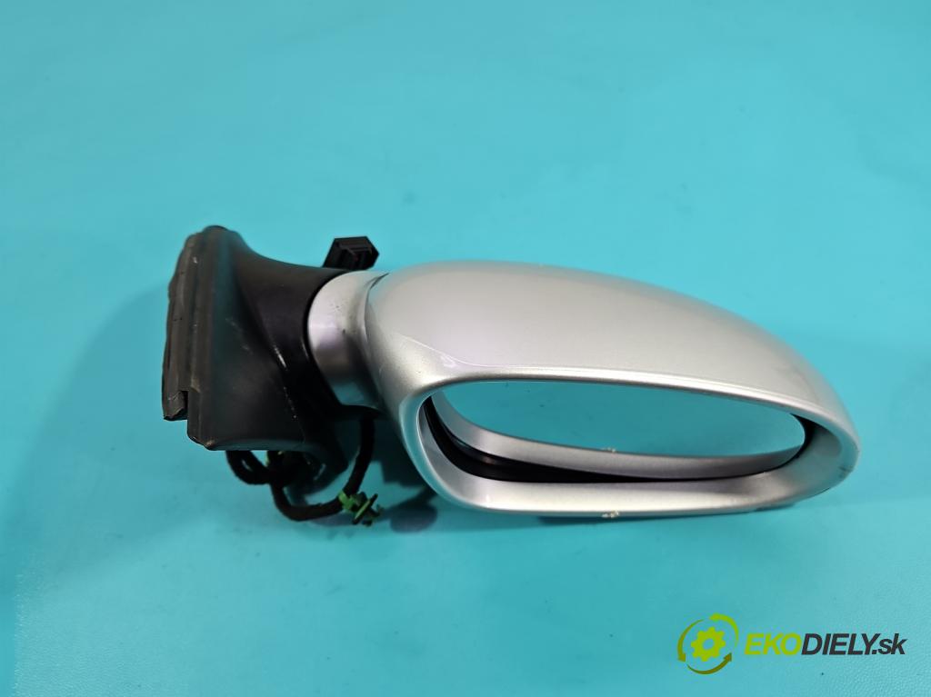 Vw Golf VI 2008-2013 1.6 tdi CAY 105 HP manual 77 kW 1598 cm3 5- zrkadlo pravé 1K1857502KK (Kľučka dverí ostatné)