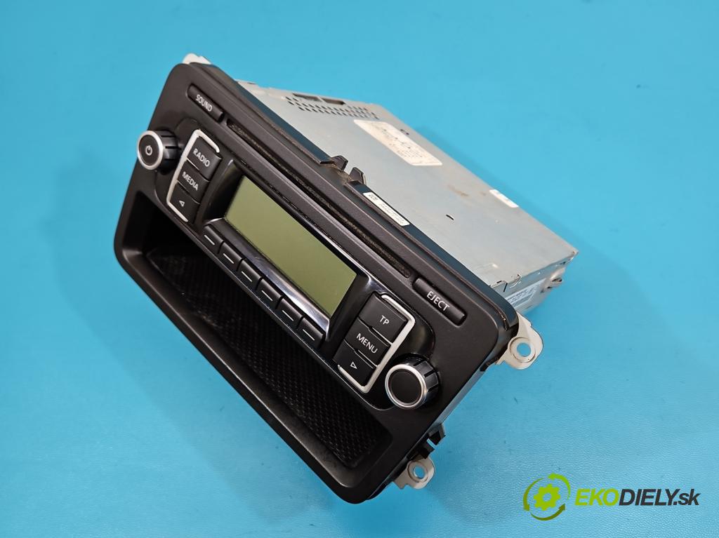 Vw Golf VI 2008-2013 1.6 tdi CAY 105 HP manual 77 kW 1598 cm3 5- Radio originál 5K0035156