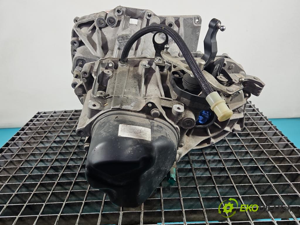 Renault Clio IV 2012-2020 1.2 16V 73 HP manual 54 kW 1149 cm3 5- prevodovka stupeň,rýchlosť manual JH3905
