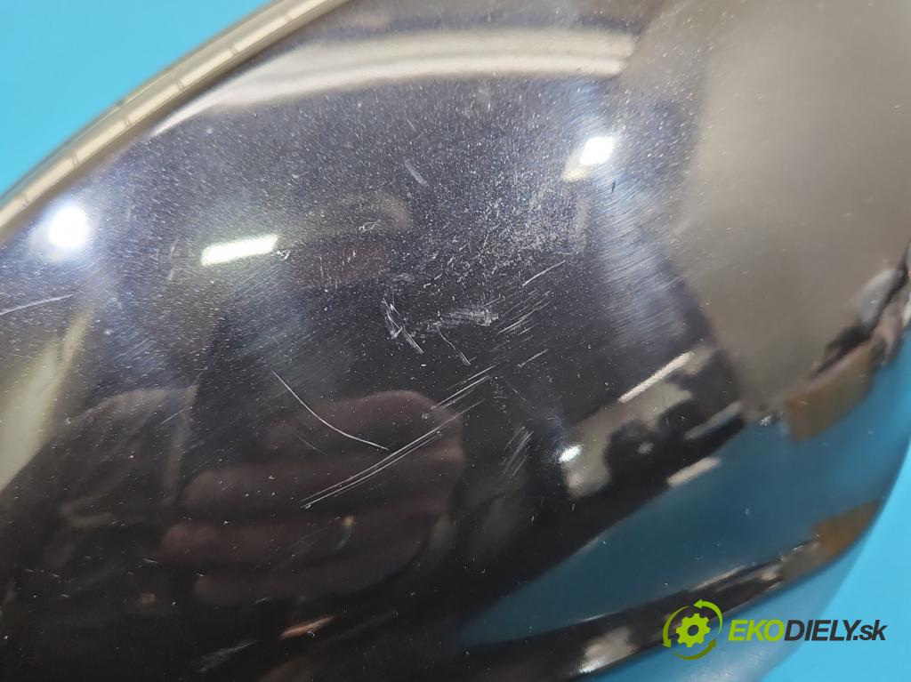 Vw Passat B8 2014 - 2.0 TDI 150 hp automatic 110 kW 1968 cm3 5- zpětné zrcátko levé  (Klika dveří ostatní)