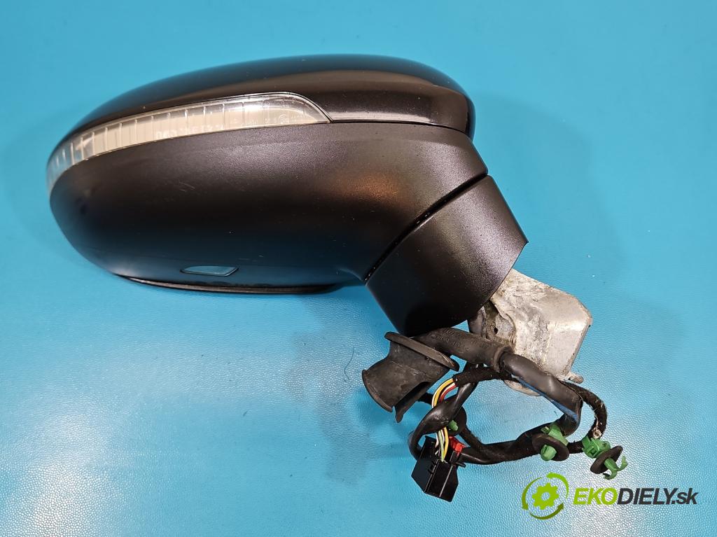 Vw Passat B8 2014 - 2.0 TDI 150 HP automatic 110 kW 1968 cm3 5- zrkadlo pravé  (Kľučka dverí ostatné)