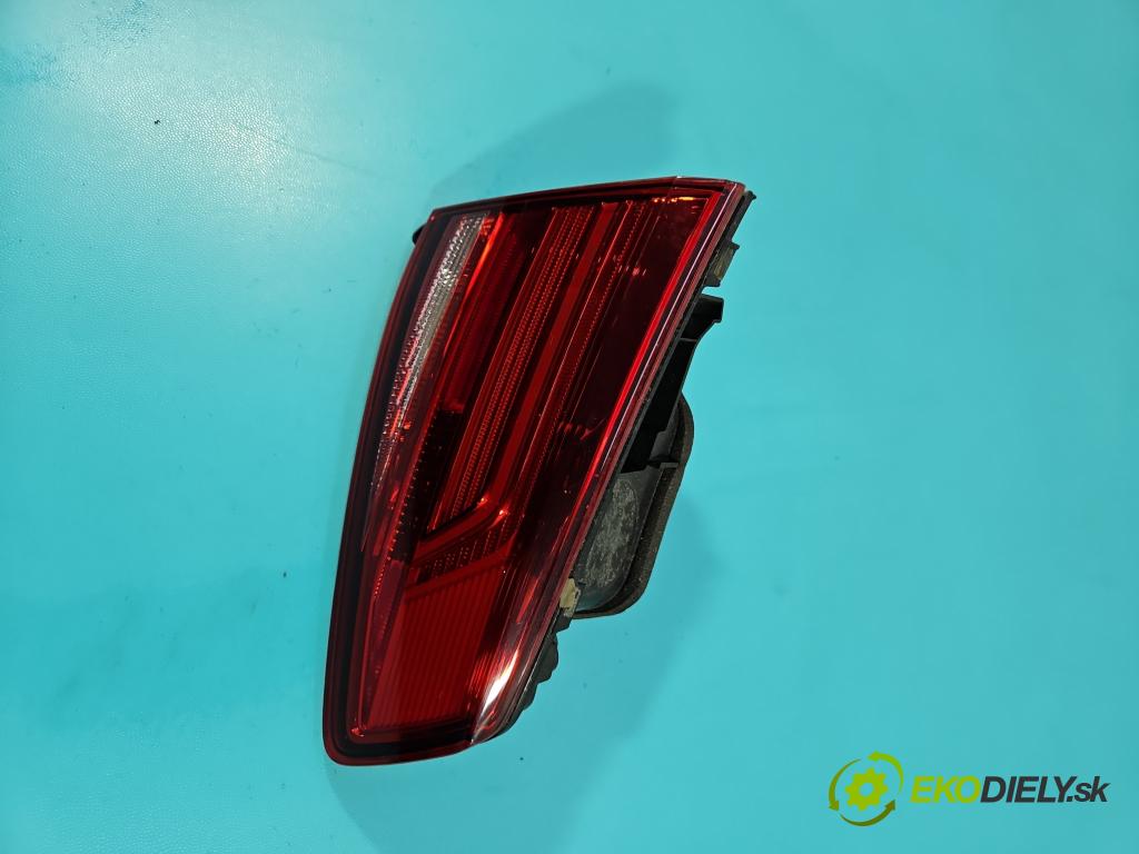 Vw Passat B8 2014- 2.0 TDI 150 hp automatic 110 kW 1968 cm3 5- světlo zadní levé kufrových dveří