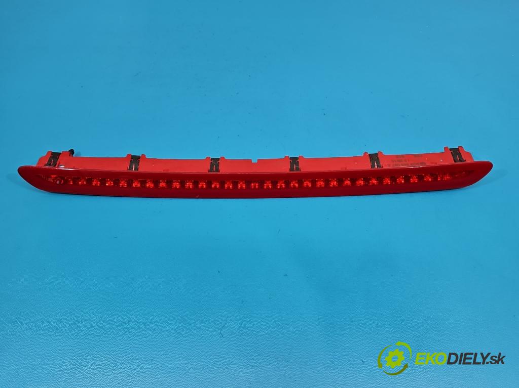 Vw Passat B8 2014 - 2.0 TDI 150 hp automatic 110 kW 1968 cm3 5- světlo: 3G9945087A