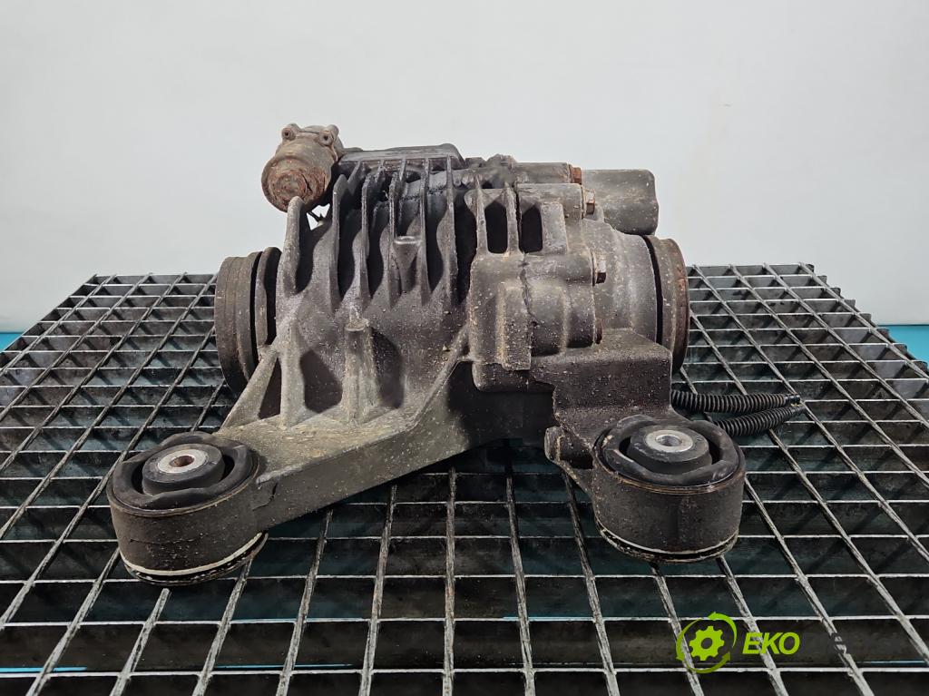 Seat Leon III 2012-2020 2.0 tdi 150 HP manual 110 kW 1968 cm3 5- Most: zadní: 0C0907554H