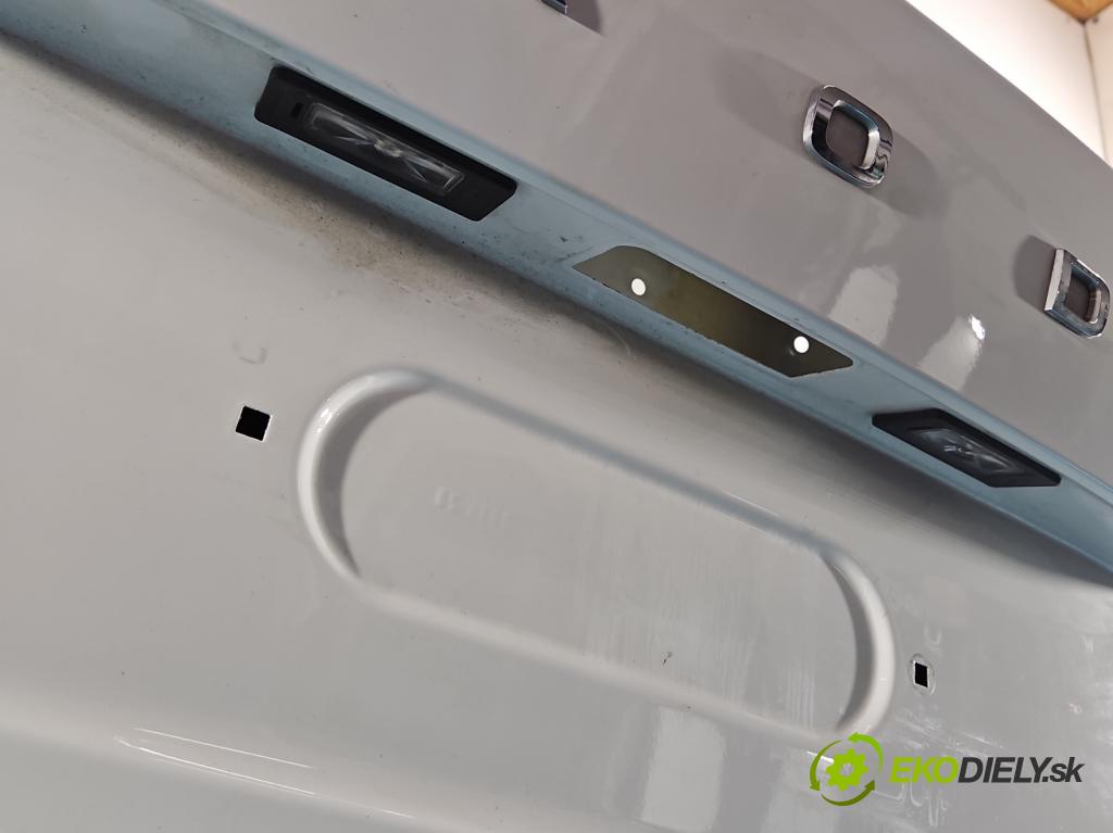 Skoda Octavia IV 2019- 2.0 tdi 116 hp manual 85 kW 1968 cm3 5- zadní kufrové dveře  (Zadní kapota (kufr))