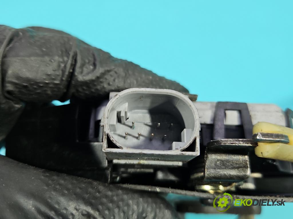 Bmw 3 E46 1998-2007 2.0d 116 HP manual 85 kW 1995 cm3 3- zámok predné ľavý 8253431