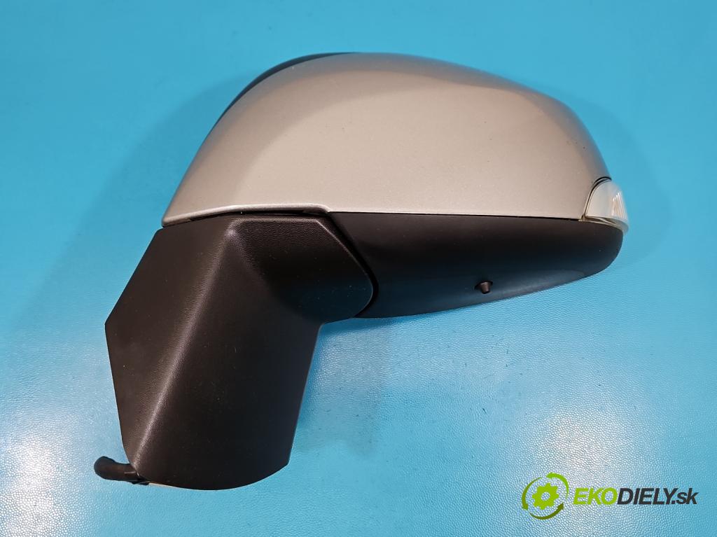 Renault Scenic III 2009-2016 1.5 dci 106 HP manual 78 kW 1461 cm3 5- zrkadlo ľavé  (Kľučka dverí ostatné)