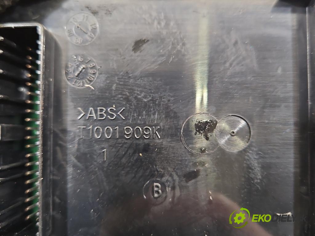 Renault Scenic III 2009-2016 1.5 dci 106 HP manual 78 kW 1461 cm3 5- panel kúrenia 275100026R