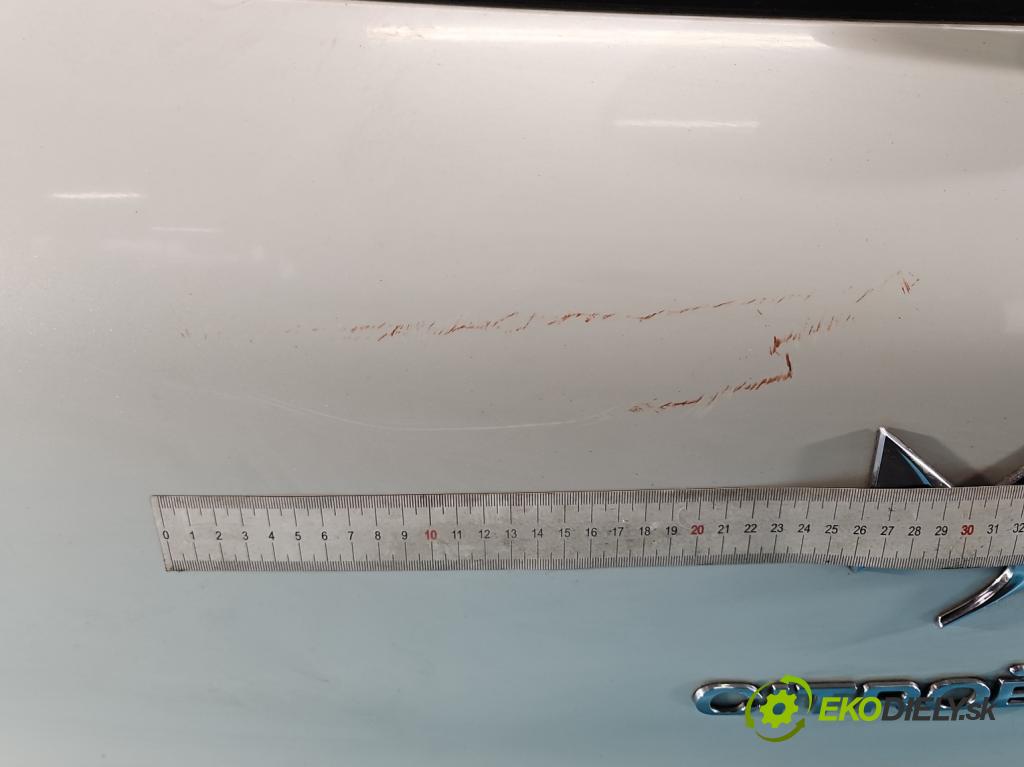 Citroen DS5 2011-2015 2.0 HDI 163 HP automatic 120 kW 1997 cm3 5- zadna kufor  (Kapota zadná (kufor))