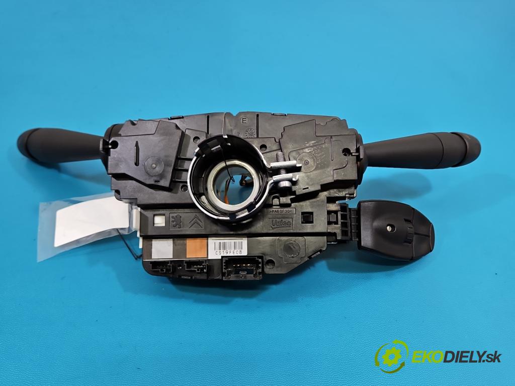 Peugeot 308 II 2013-2021 1.6 hdi 120 HP manual 88 kW 1560 cm3 5- prepínač komplex: 98154546ZD (Prepínacie páčky pod volantom)