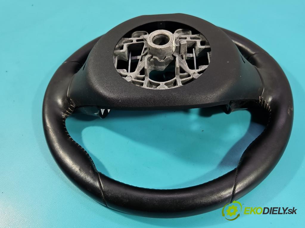 Peugeot 308 II 2013-2021 1.6 hdi 120 HP manual 88 kW 1560 cm3 5- volant 98084115XU (Volant)