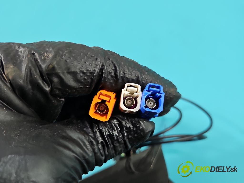 Peugeot 308 II 2013-2021 1.6 hdi 120 HP manual 88 kW 1560 cm3 5- Antena 9666452880