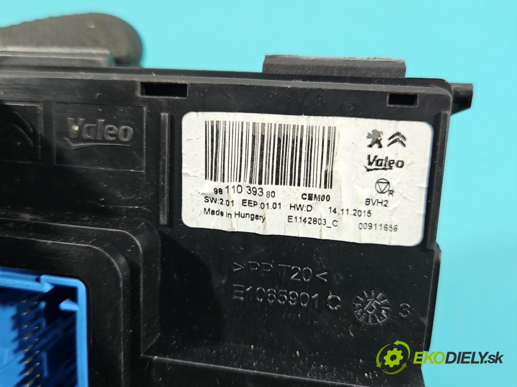 Peugeot 308 II 2013-2021 1.6 hdi 120 HP manual 88 kW 1560 cm3 5- riadiaca jednotka ostatné 9811039380