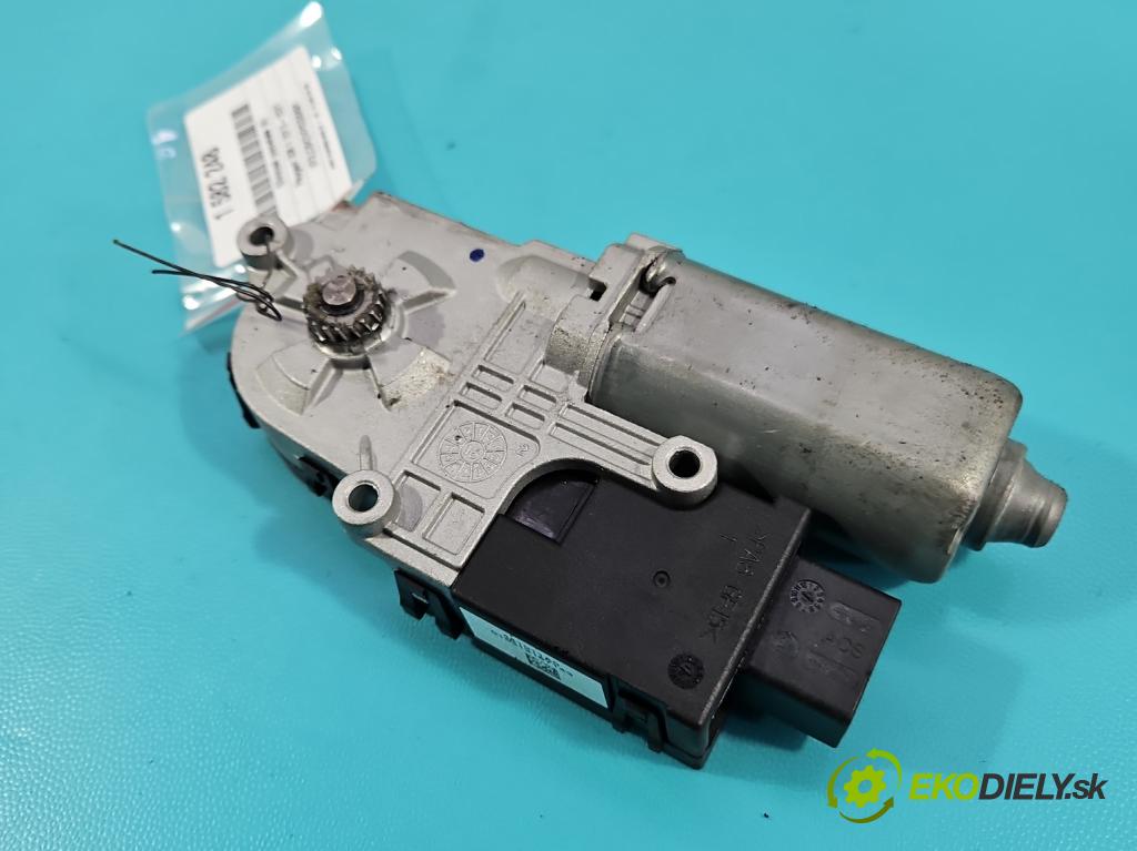 Peugeot 308 II 2013-2021 1.6 hdi 120 hp manual 88 kW 1560 cm3 5- motorek 441011A0