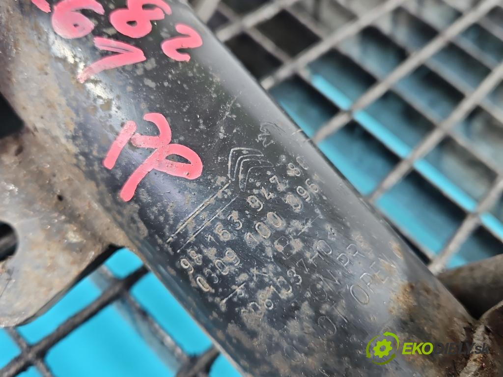 Peugeot 308 II 2013-2021 1.6 hdi 120 HP manual 88 kW 1560 cm3 5- tlmič predné pravý 9816394780 (Kľučka dverí ostatné)