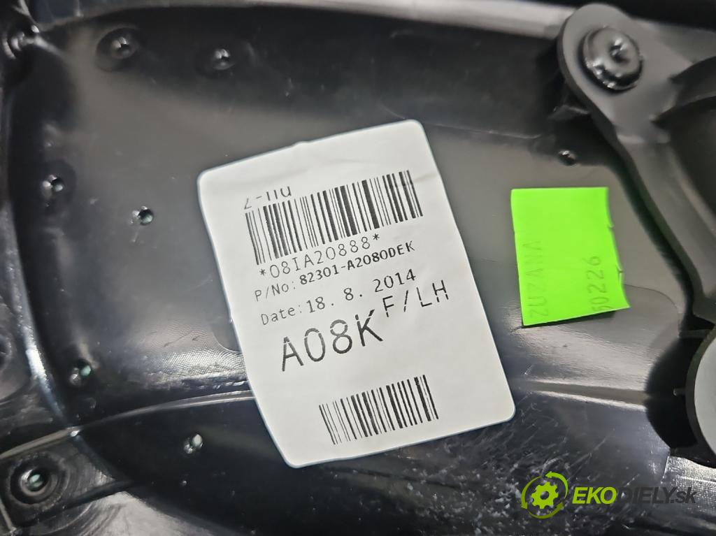 Kia Ceed II 2012-2018 1.6 crdi 128 HP manual 94 kW 1582 cm3 5- Čalounictví: dvere predné ľavé