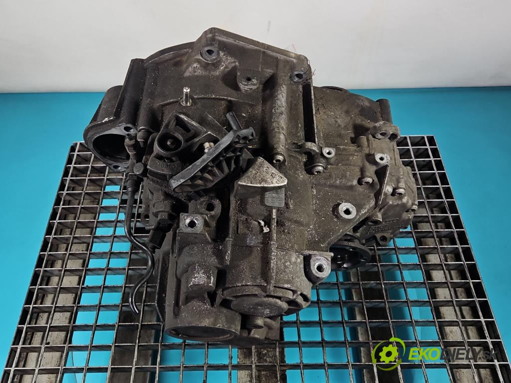 Vw Passat B6 2005-2010 2.0 tdi 136 HP manual 100 kW 1968 cm3 5- prevodovka stupeň,rýchlosť manual KNS