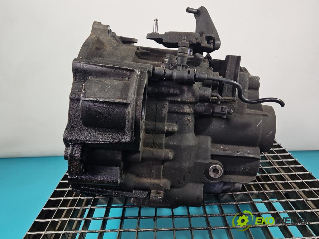 Vw Passat B6 2005-2010 2.0 tdi 136 HP manual 100 kW 1968 cm3 5- prevodovka stupeň,rýchlosť manual KNS