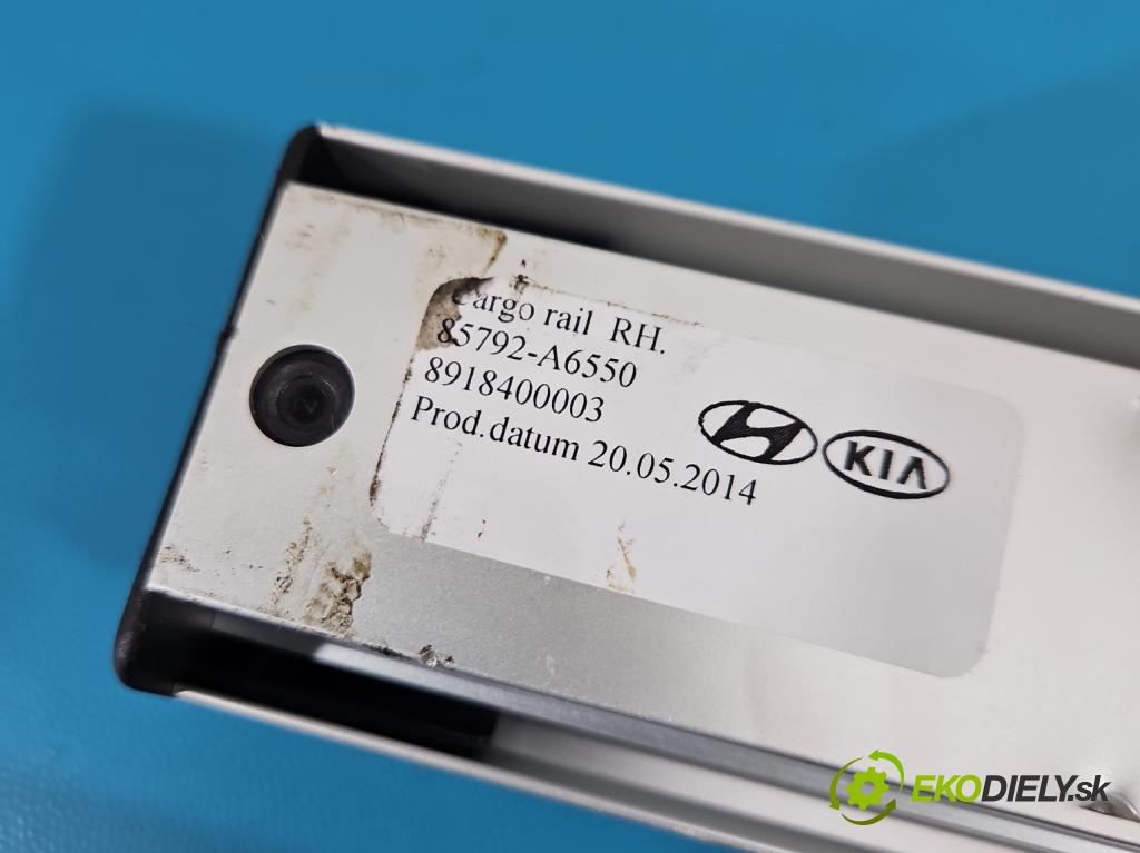 Kia Ceed II 2012-2018 1.6 crdi 128 HP manual 94 kW 1582 cm3 5- koberec do auta kufra: 366120673