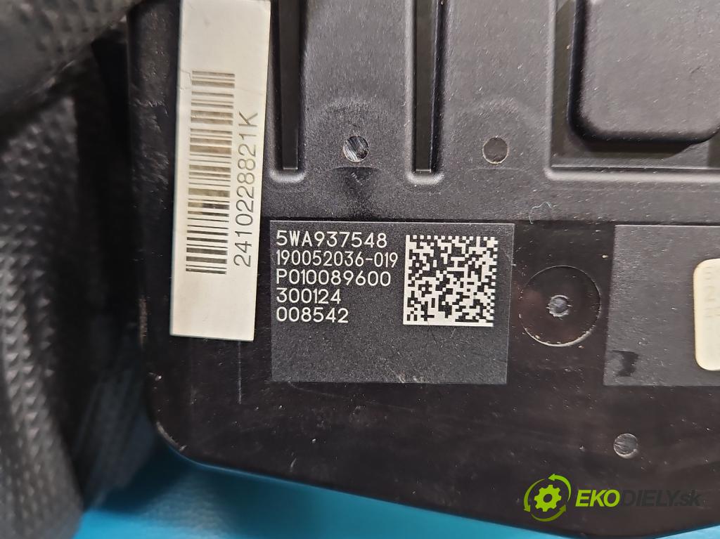 Skoda Octavia IV 2019- 2.0 tdi 116 HP manual 85 kW 1968 cm3 5- Zväzok: ostatné 5WA937548