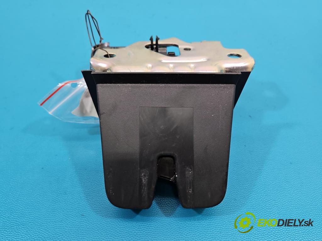 Skoda Octavia IV 2019- 2.0 tdi 116 HP manual 85 kW 1968 cm3 5- zámok kufrové dvere zadné 5E3827505