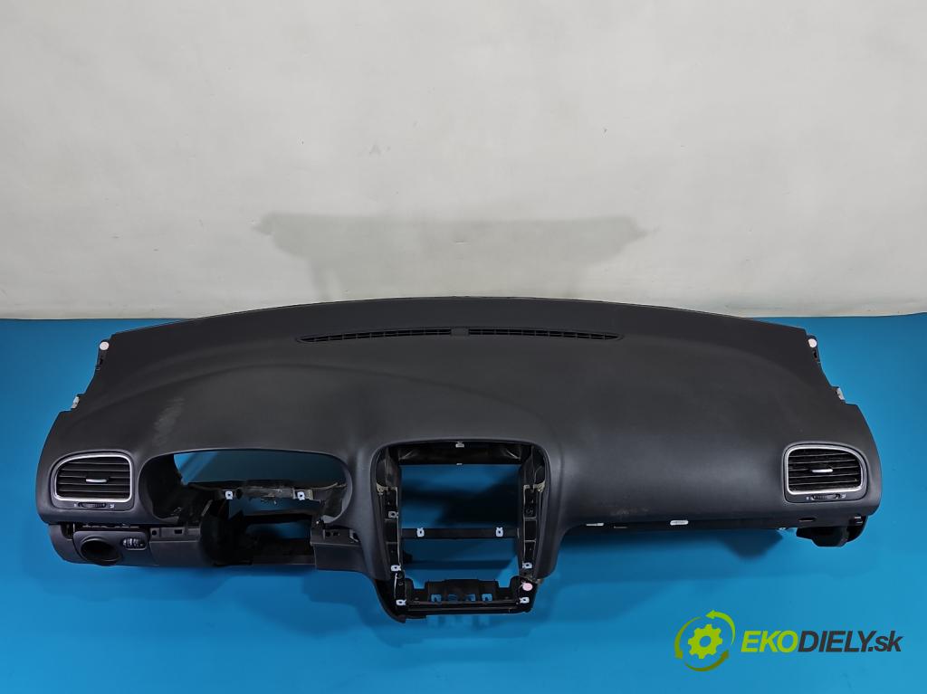 Vw Golf VI 2008-2013 1.6 tdi CAY 105 HP manual 77 kW 1598 cm3 5- kokpit,pristrojová doska rozdeľovacia