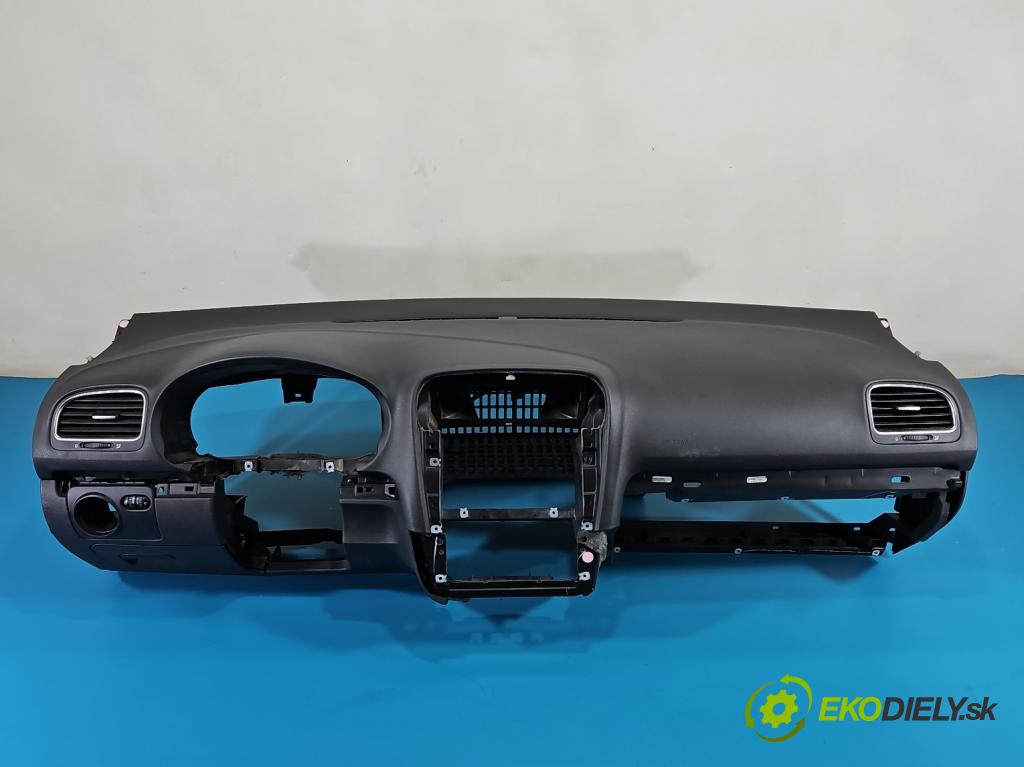 Vw Golf VI 2008-2013 1.6 tdi CAY 105 HP manual 77 kW 1598 cm3 5- kokpit,pristrojová doska rozdeľovacia 