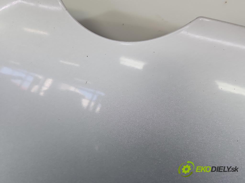 Vw Golf VI 2008-2013 1.6 tdi CAY 105 HP manual 77 kW 1598 cm3 5- kapota predná
