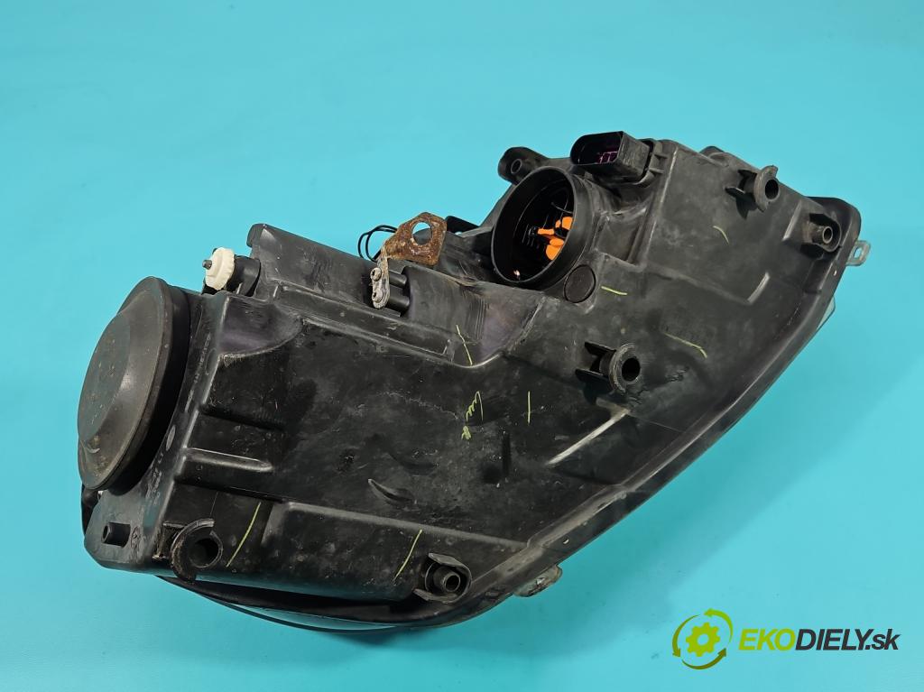 Vw Golf VI 2008-2013 1.6 tdi CAY 105 HP manual 77 kW 1598 cm3 5- Reflektor: ľavý 25425701 (Kľučka dverí ostatné)