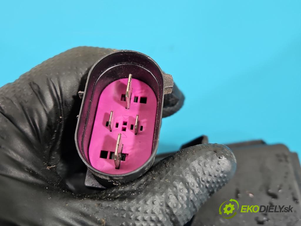 Vw Golf VI 2008-2013 1.6 tdi CAY 105 hp manual 77 kW 1598 cm3 5- ventilátor chladič 1K0121205AF