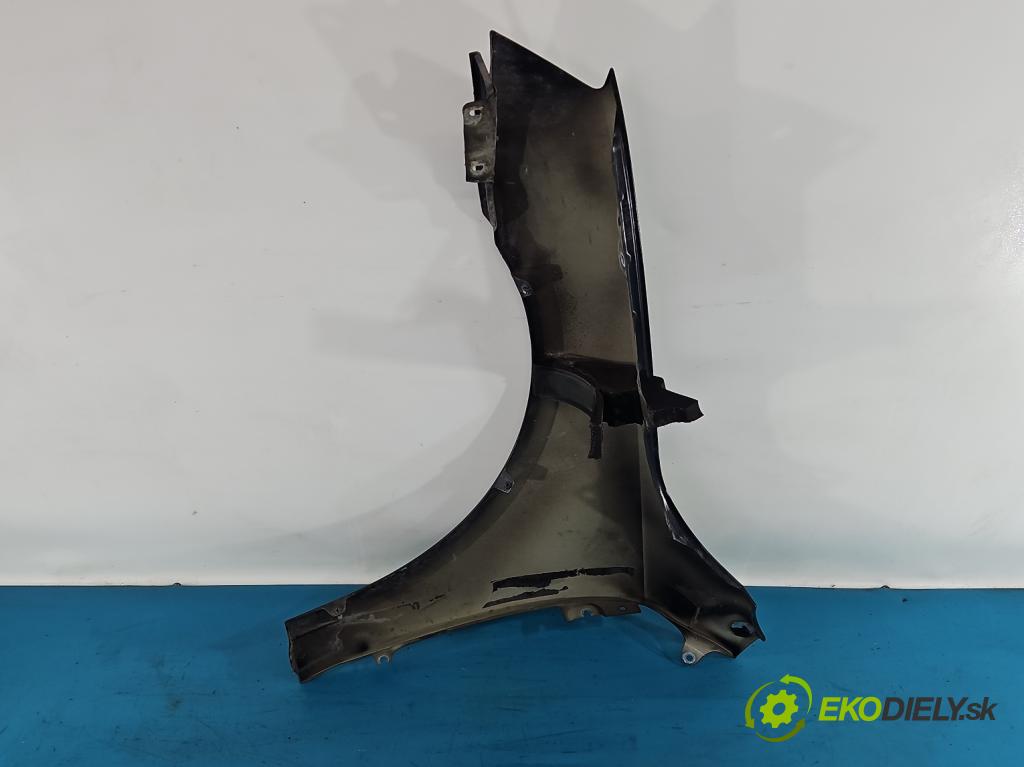 Skoda Octavia III 2013- 1.4 tsi 140 HP manual 103 kW 1395 cm3 5- blatník predné pravý  (Kľučka dverí ostatné)