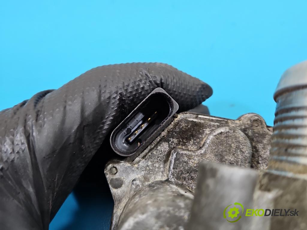 Vw Passat B6 2005-2010 2.0 tdi 136 HP manual 100 kW 1968 cm3 5- klapka 03L128063D (Škrtiaca klapka)