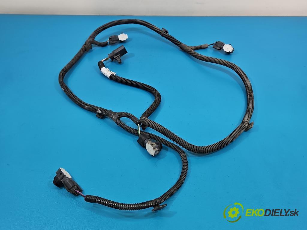 Peugeot 308 II 2013-2021 1.6 hdi 120 hp manual 88 kW 1560 cm3 5- snímač parkování 1208040X