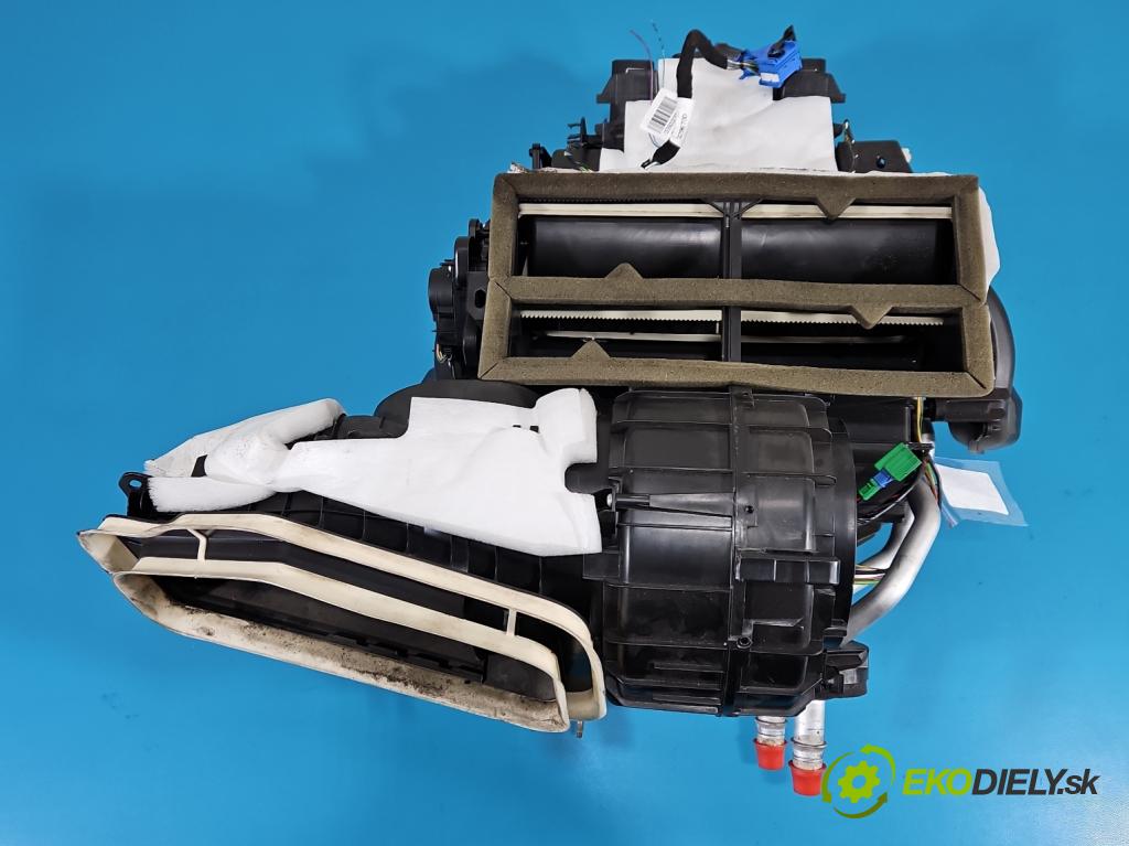 Peugeot 308 II 2013-2021 1.6 hdi 120 HP manual 88 kW 1560 cm3 5- radiator 9807731580 (Radiátor kúrenia)