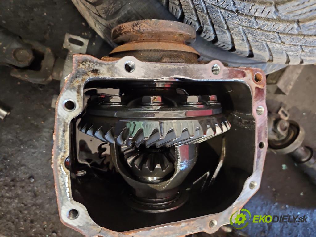 Bmw 3 E46 1998-2007 2.0d 116 HP manual 85 kW 1995 cm3 3- Most: zadní: