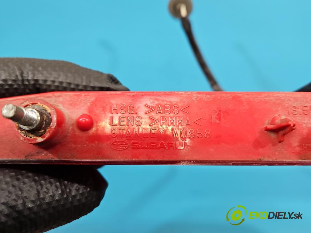 Subaru Forester IV SJ 2012-2018 2.0 BOXER 147 HP automatic 108 kW 1998 cm3 5- světlo: stop: W0858