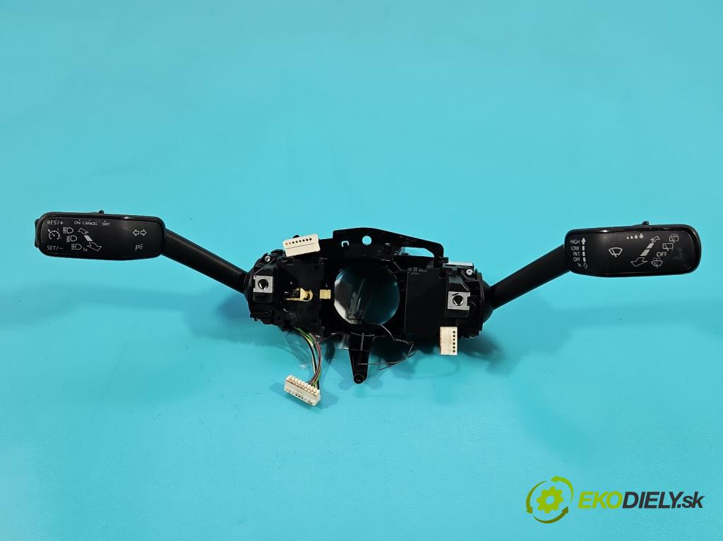 Skoda Octavia III 2013- 1.4 tsi 140 hp manual 103 kW 1395 cm3 5- Přepínač sdružený 5Q0953507AC (Páčky pod volantem)