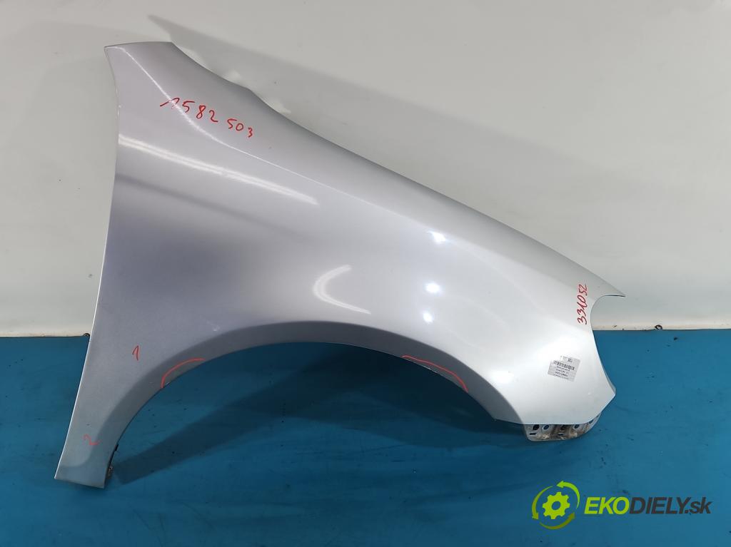 Vw Golf VI 2008-2013 1.6 tdi CAY 105 HP manual 77 kW 1598 cm3 5- blatník predné pravý  (Kľučka dverí ostatné)