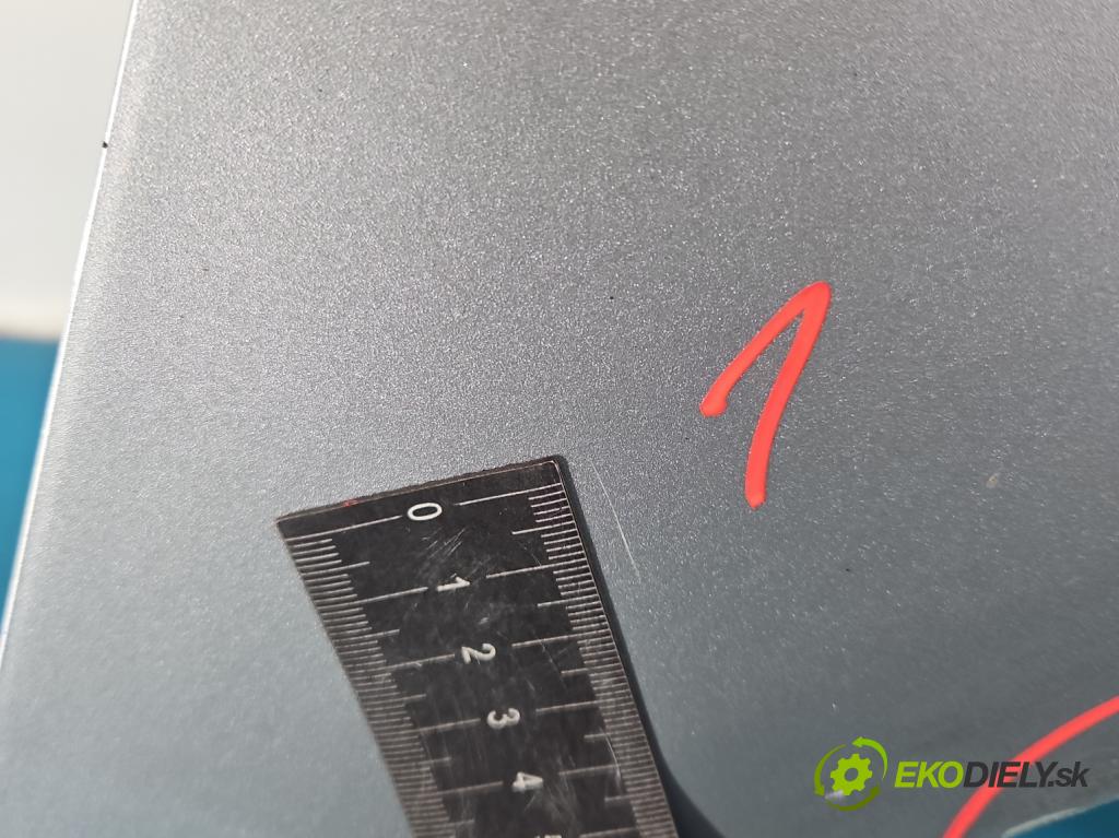 Vw Golf VI 2008-2013 1.6 tdi CAY 105 HP manual 77 kW 1598 cm3 5- blatník predné pravý  (Kľučka dverí ostatné)