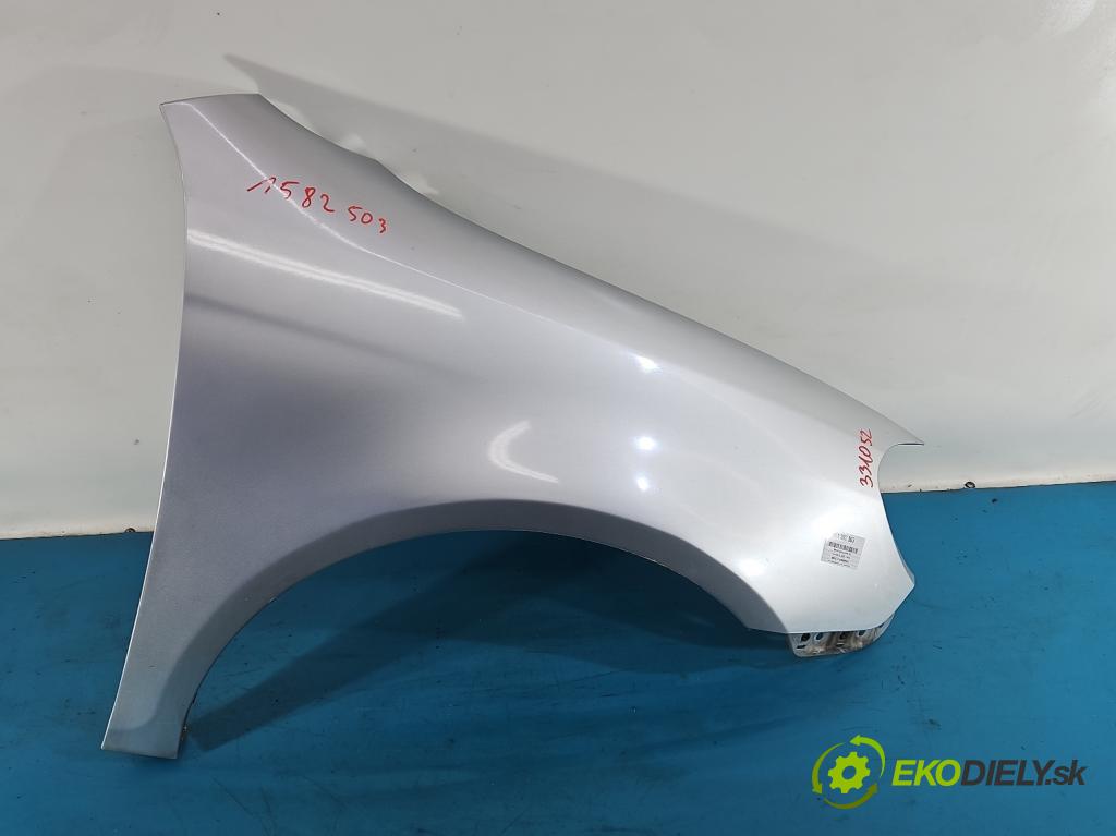 Vw Golf VI 2008-2013 1.6 tdi CAY 105 hp manual 77 kW 1598 cm3 5- blatnik přední pravý  (Klika dveří ostatní)