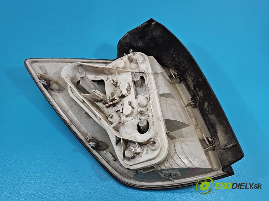 Opel Astra III 2004-2014 1.3 cdti 90 HP manual 66 kW 1248 cm3 5- svetlo / reflektor zadné pravé 13223674 (Kľučka dverí ostatné)