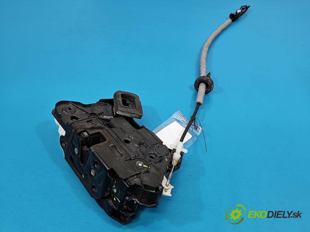 Vw Passat B8 2014 - 2.0 TDI 150 hp automatic 110 kW 1968 cm3 5- zámek přední levý 5E1837015