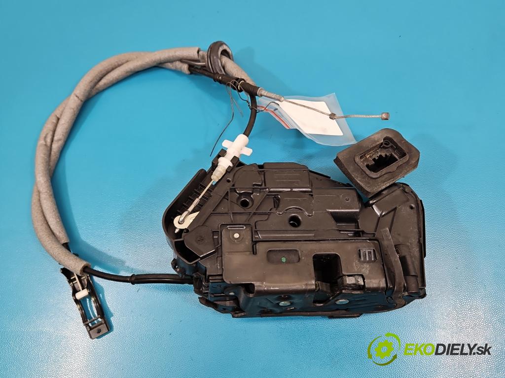 Vw Passat B8 2014 - 2.0 TDI 150 HP automatic 110 kW 1968 cm3 5- zámok predné pravý 5TB837016A