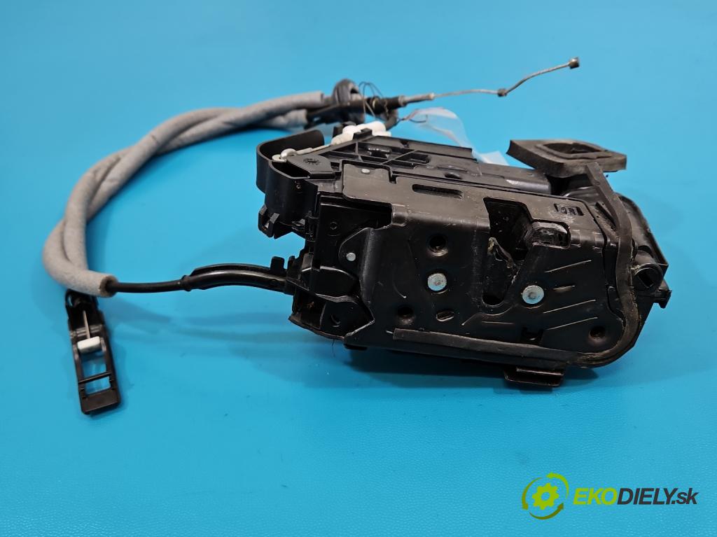 Vw Passat B8 2014 - 2.0 TDI 150 HP automatic 110 kW 1968 cm3 5- zámok predné pravý 5TB837016A