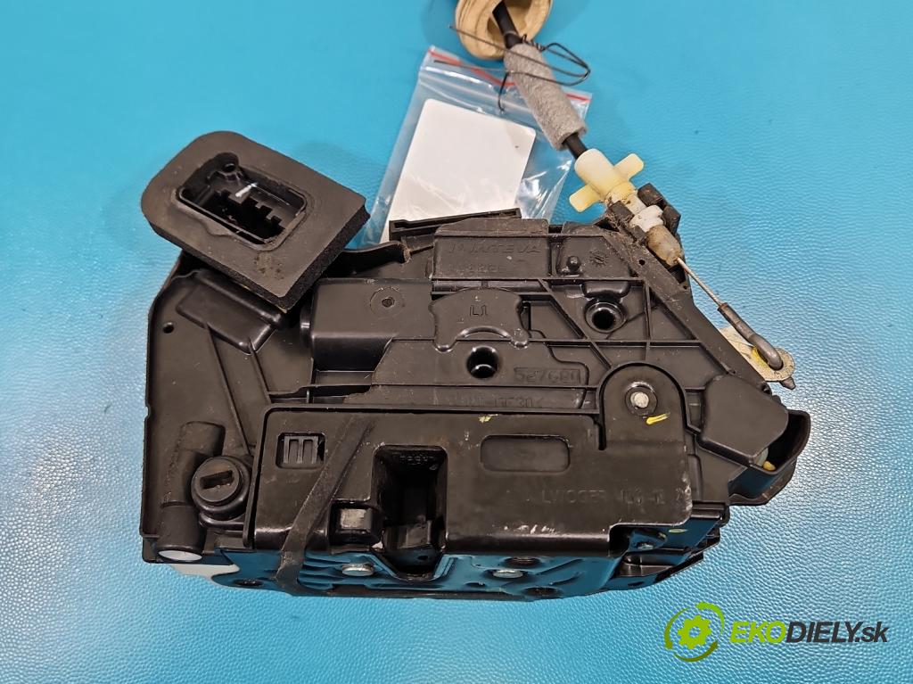 Vw Passat B8 2014 - 2.0 TDI 150 HP automatic 110 kW 1968 cm3 5- zámok zadné ľavý 5E0839015A