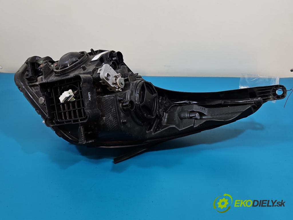 Kia Niro I 2016-2022 1.6 GDI 105 HP automatic 77 kW 1580 cm3 5- Reflektor: pravý 92102-G5 (Svetlo predné pravé)