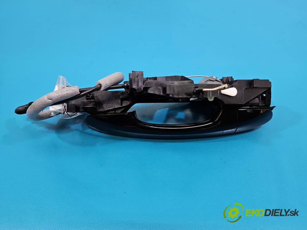 Vw Passat B8 2014 - 2.0 TDI 150 HP automatic 110 kW 1968 cm3 5- rukoväť zadné pravé mimo: 510837812H (Kľučka dverí ostatné)