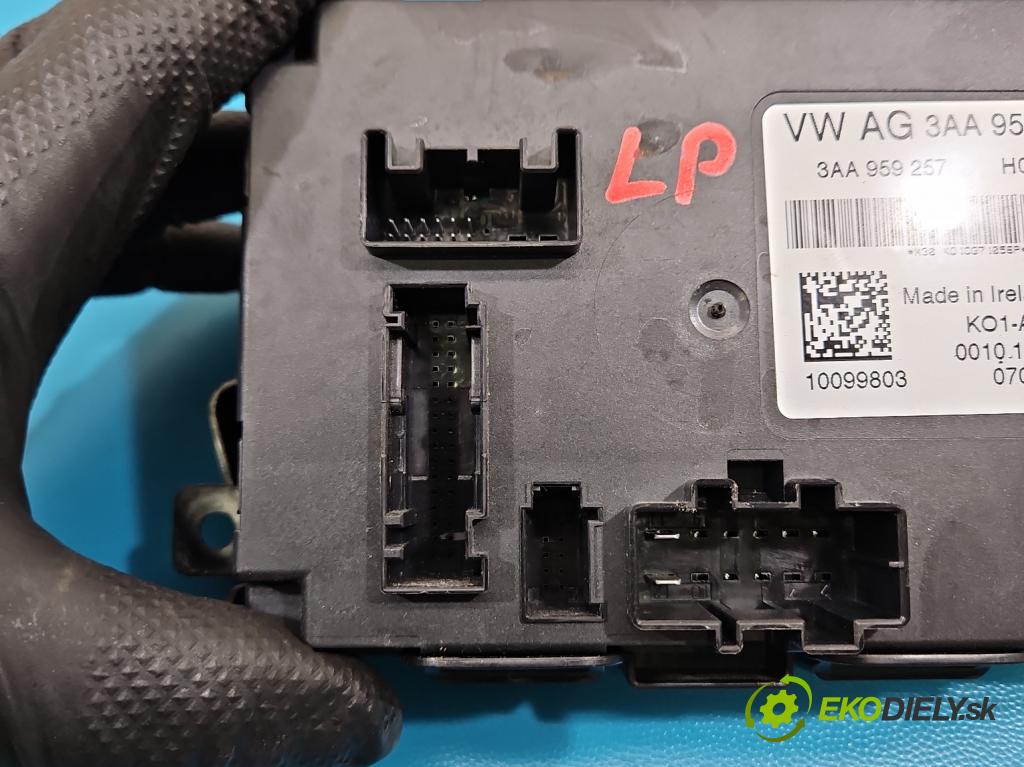 Vw Passat B8 2014 - 2.0 TDI 150 HP automatic 110 kW 1968 cm3 5- riadiaca jednotka ostatné 3AA959257
