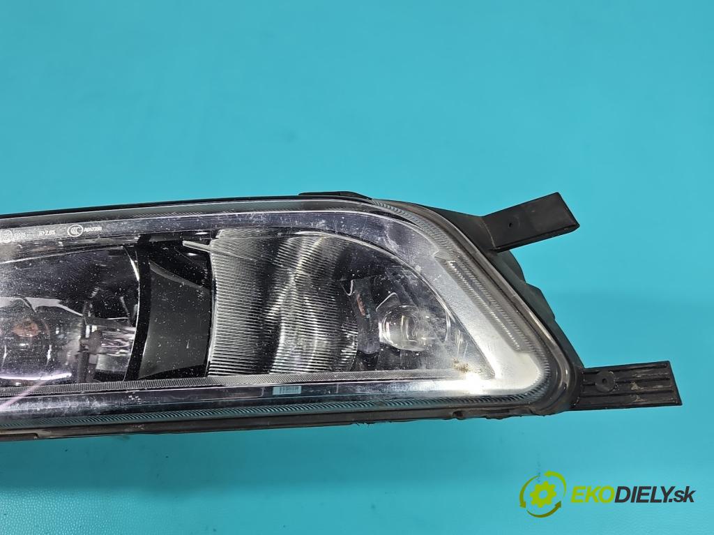 Vw Passat B8 2014 - 2.0 TDI 150 HP automatic 110 kW 1968 cm3 5- Halogen ľavý 3G0941661E (Kľučka dverí ostatné)